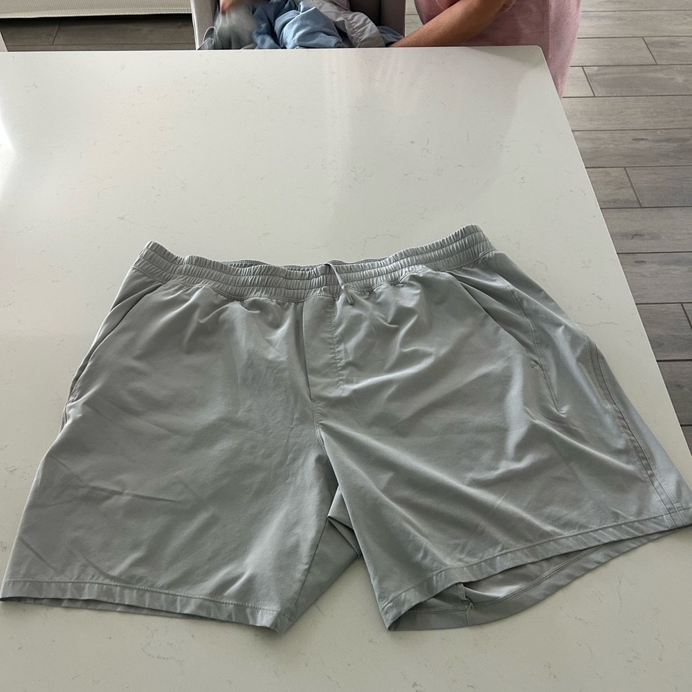 Lululemon Athletica Gray Athletic Shorts Moisture-Wicking Performance